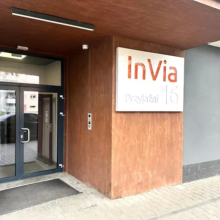 Przyjazni 16 27 - Self Check-in 20h - Lift Wroclaw