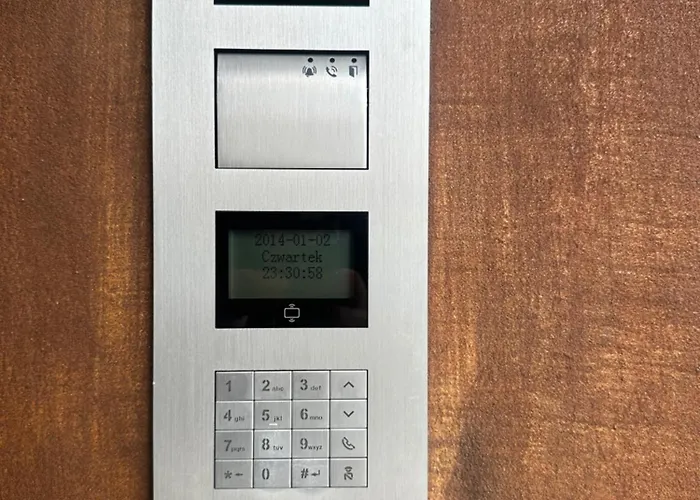 Przyjazni 16 27 - Self Check-in 20h - Lift 弗罗茨瓦夫